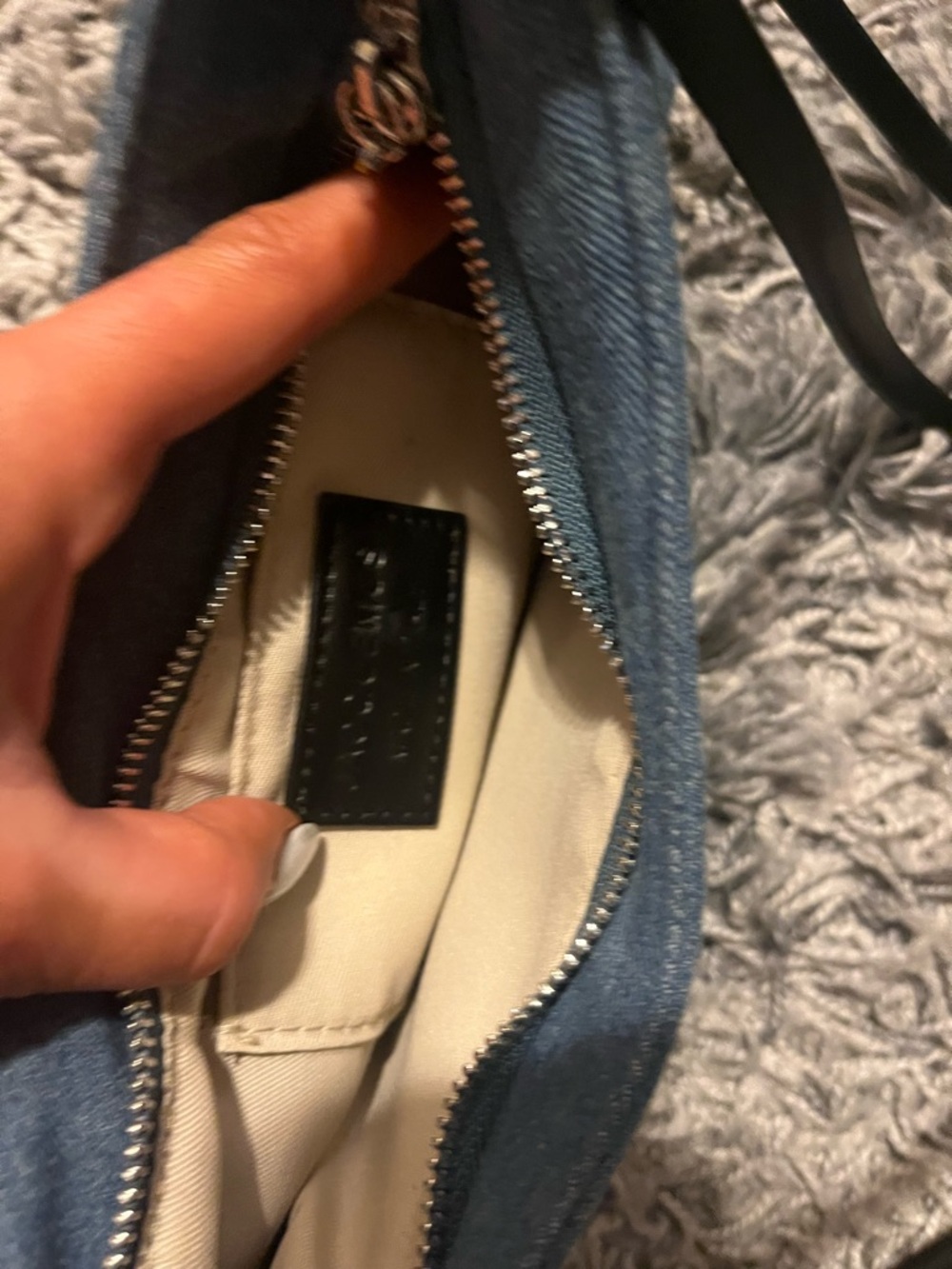 Jacquemus Denim Crescent Shoulder Bag with Black Strap - Picture 5 of 10